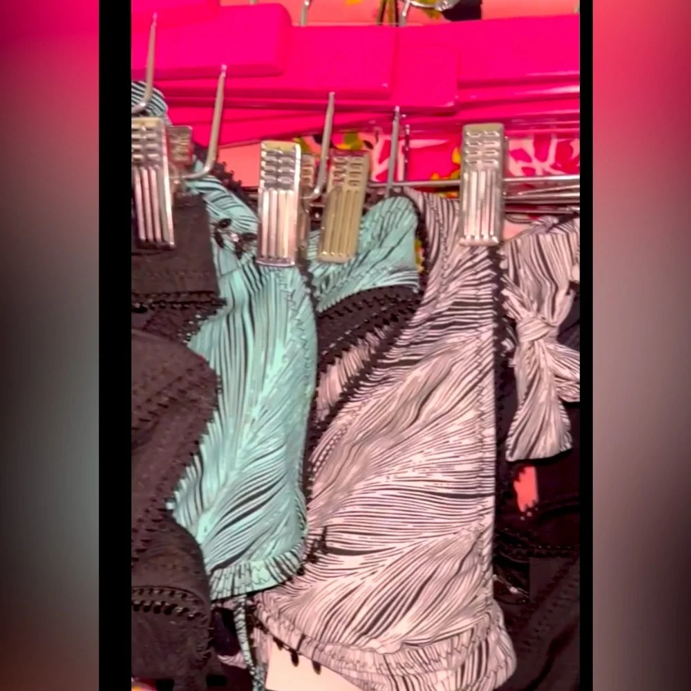 BETSEY JOHNSON Swim Teal Black
Rhinestone Bow Bikini. Size Small Top & Bottom - Picture 11 of 12